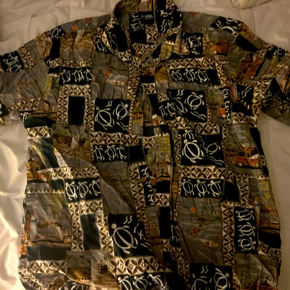 Mens L Aloha Hawaiian button down casual dinner shirt